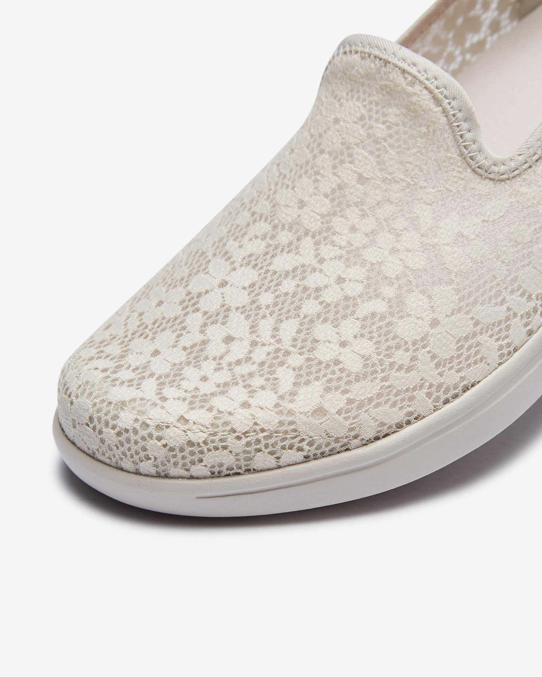 Skechers Arch Fit Uplift - Romantic Kadın Bej Yürüyüş Ayakkabısı