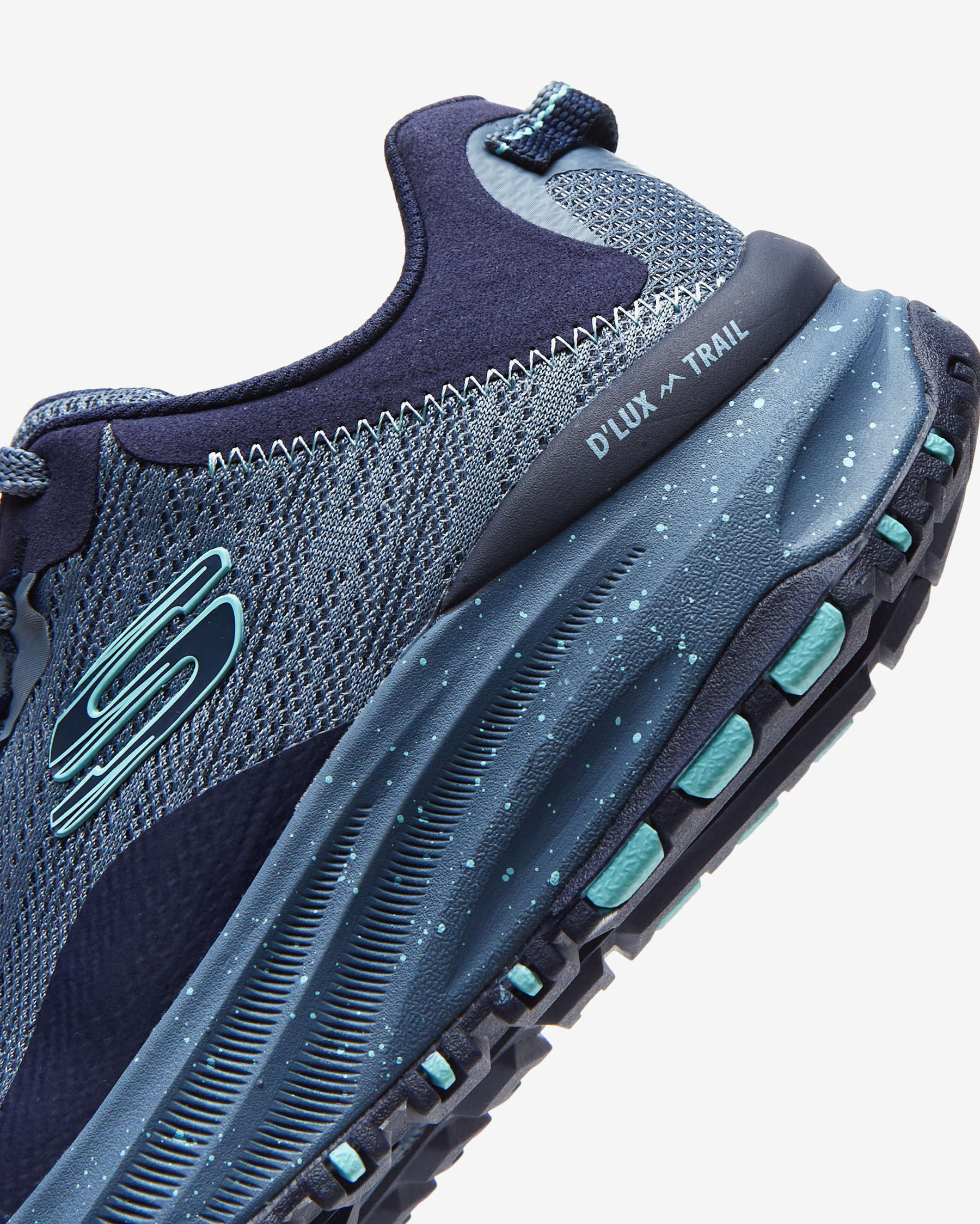 Skechers D'lux Trail Kadın Gri Outdoor Ayakkabı 180500 SLT