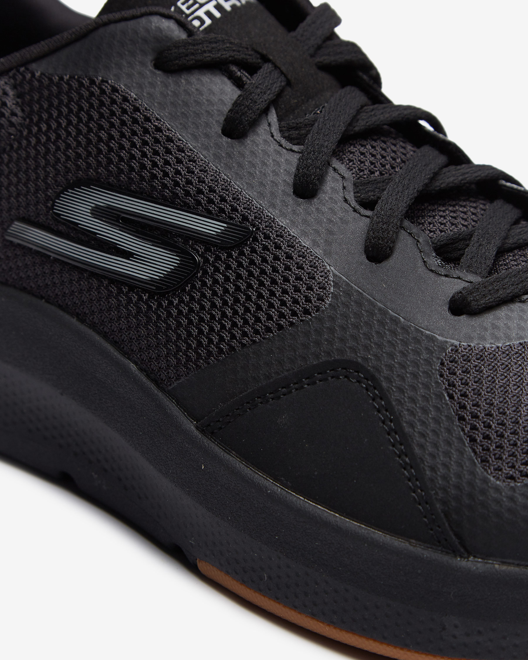 Skechers Go Train Move Erkek Siyah Outdoor Ayakkabı 220161 BBK