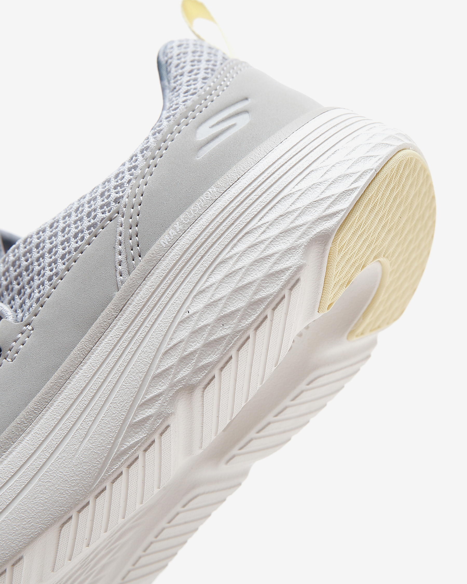Skechers Max Cushioning Lite - Soaring S Kadın Gri Koşu Ayakkabısı