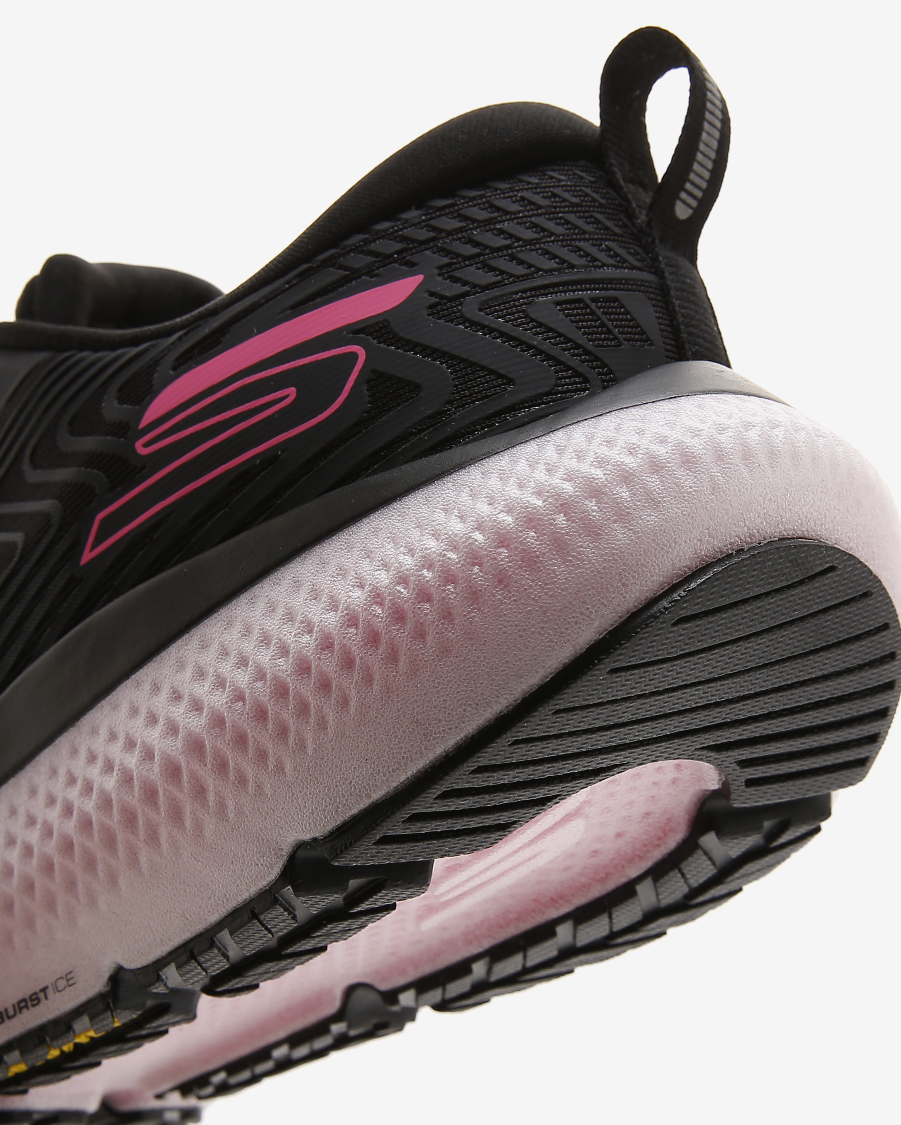 Skechers Go Run Ride 11 Kadın Siyah Koşu Ayakkabısı 172079 BKPK
