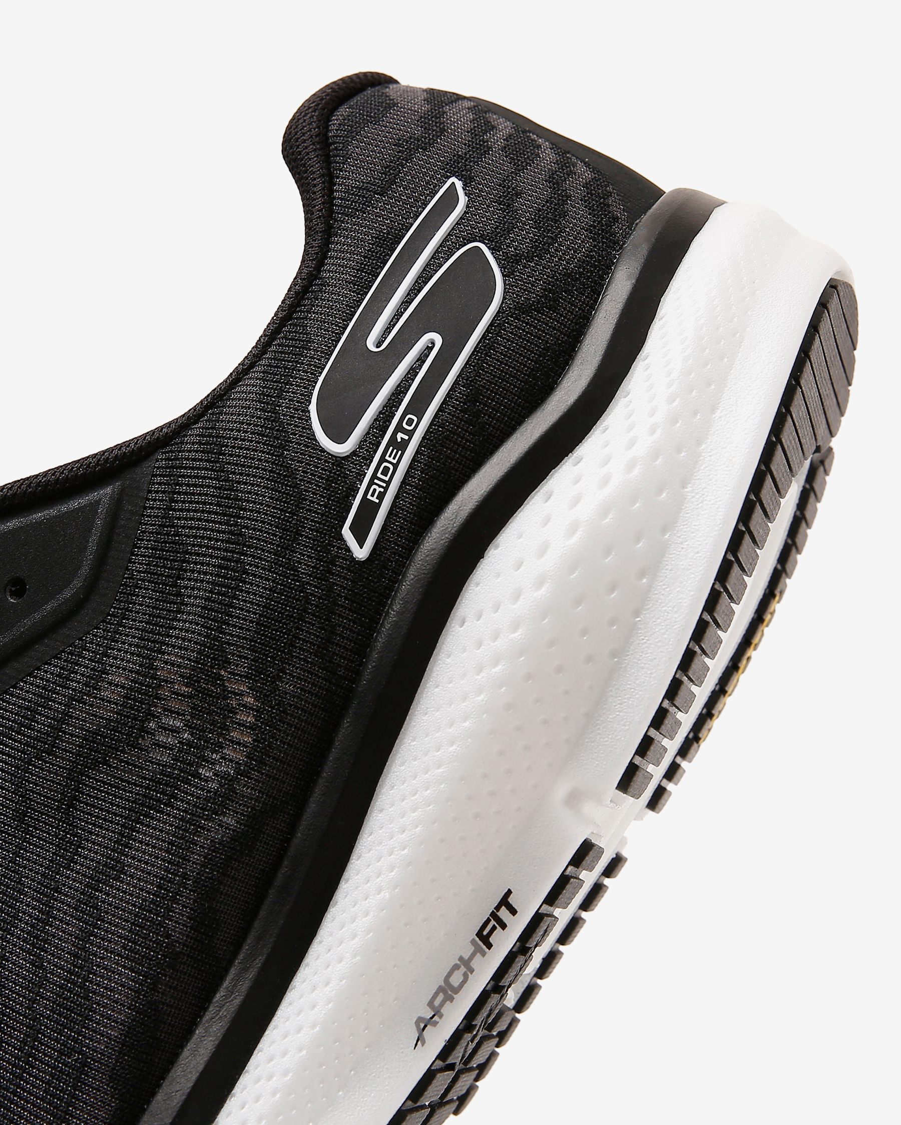 Skechers Go Run Ride 10 Erkek Siyah Koşu Ayakkabısı 246045 BKW