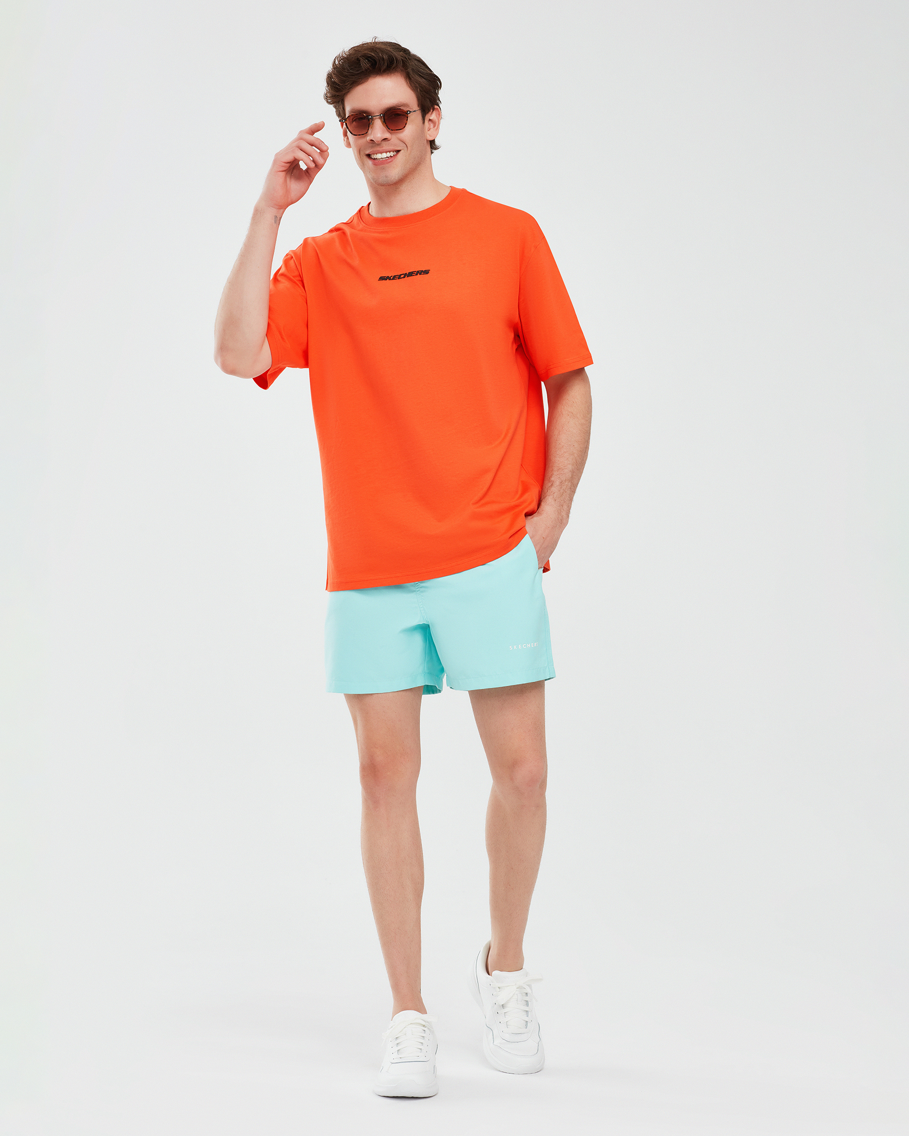 Skechers deals shorts orange