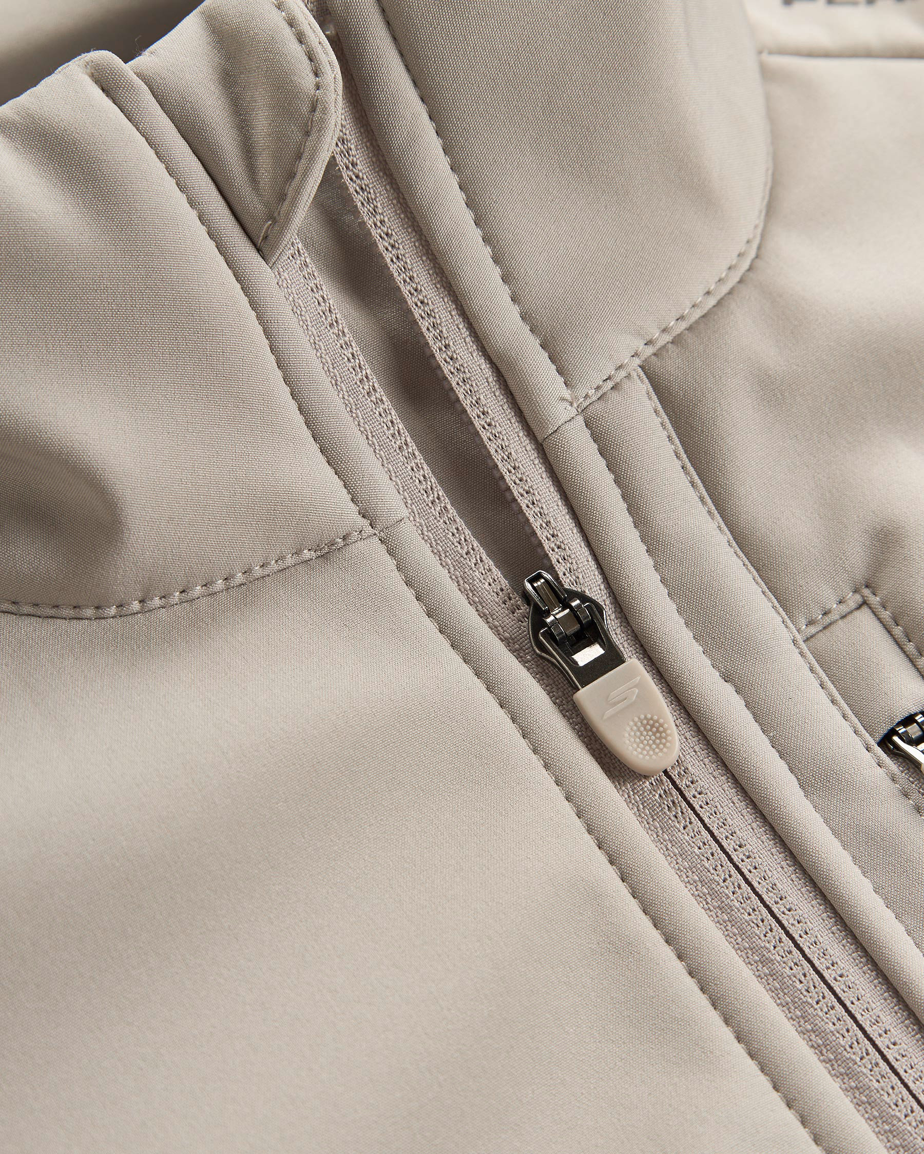 Skechers Performance Softshell Full Zip Jacket Erkek Gri Mont