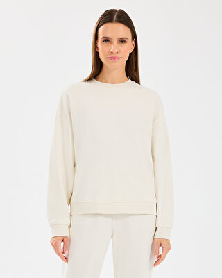 W Essential Crewneck Sweatshirt S242109-102