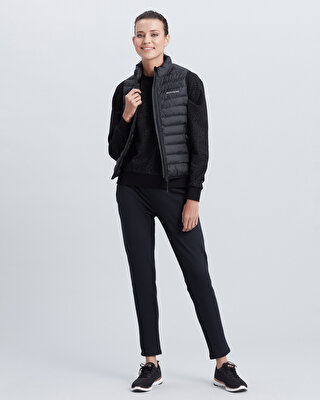 W Essential Vest S212262-001