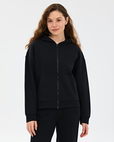 Skechers W Soft Touch V Neck Asymmetric Sweatshirt Kadın Siyah
