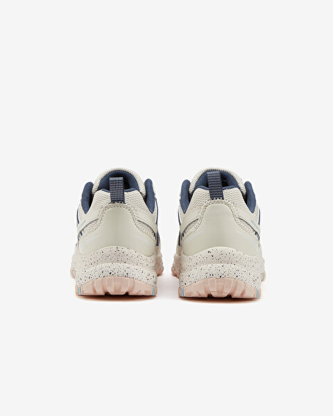 Skechers Hillcrest  -  Vast Adventure Kadın Beyaz Outdoor Ayakkabı 149820 OFNV-4