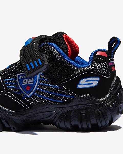 Skechers Damager Iii  -  Lil Patroller Küçük Erkek Çocuk Siyah Işıklı Spor Ayakkabı 400020N BKRB-8