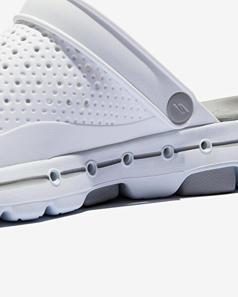 Skechers Go Walk 5 Foamies - Astonished Erkek Beyaz Terlik 243002 WGY-10