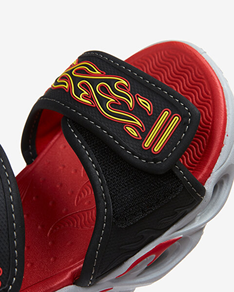 Skechers Thermo - Splash  -  Heat - Flo Büyük Erkek Çocuk Siyah Işıklı Sandalet 400109L BKRD-8
