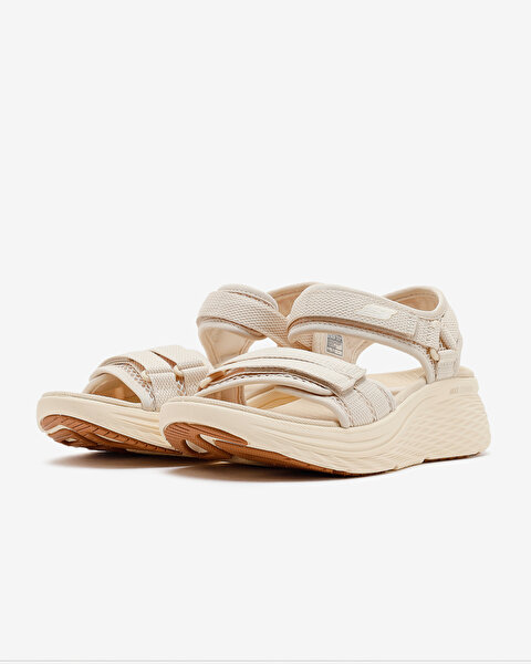 Skechers Max Cushioning Elite 2.0 Sandal Kadın Bej Sandalet 141617 NAT-2