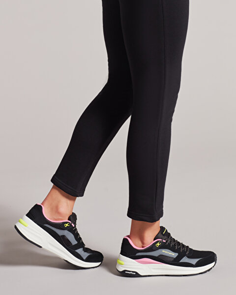 Skechers Global Jogger - Full Envy Kadın Siyah Sneakers 149626 BKMT-9