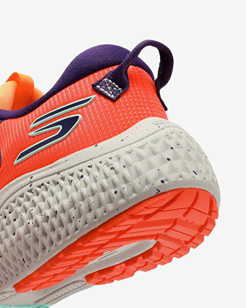 Skechers Go Run Supersonic Max A/t Kadın Turuncu Koşu Ayakkabısı 172087 CRL-8