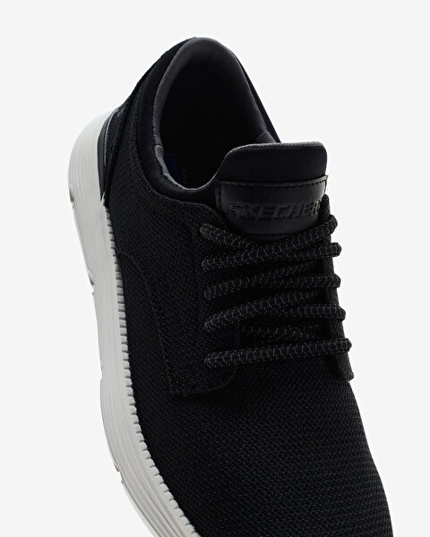Skechers Garza  -  Reardon Erkek Siyah Günlük Ayakkabı 204907 BLK-8
