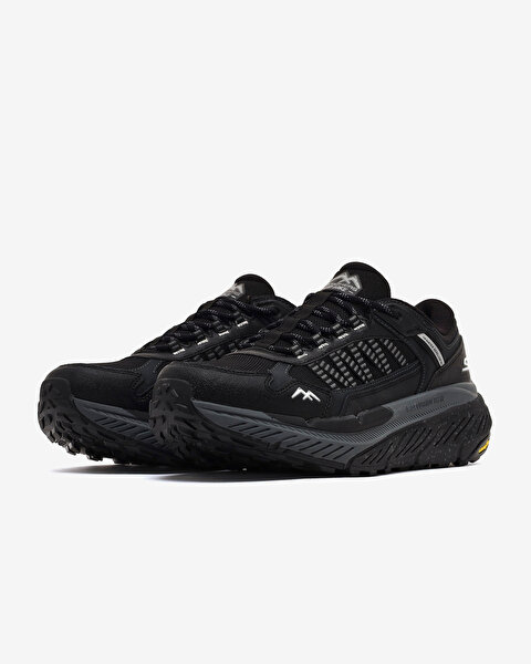 Max Cushioning Premier Trail 2.0 Transfuse 220924 BBK_2
