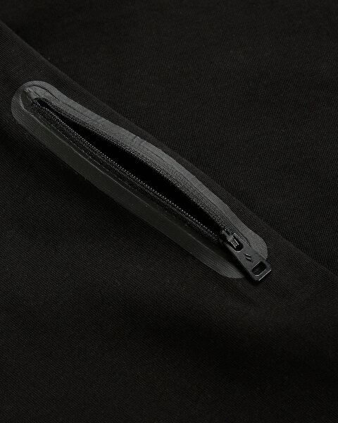 Skechers M 2Xi-lock Arm Zipped Hoodie Erkek Siyah Sweatshirt S221022-001-10