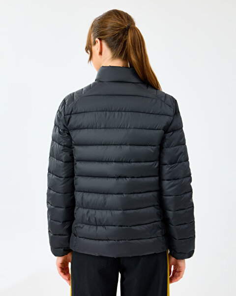 Skechers W Essential Outerwear Padded Jacket Kadın Siyah Mont S231240-3817-4