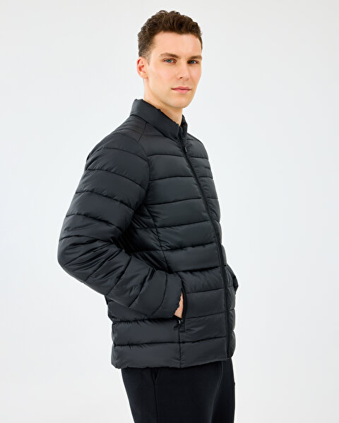 Skechers M Essential Outerwear Padded Jacket Erkek Siyah Mont S231242-3817-1