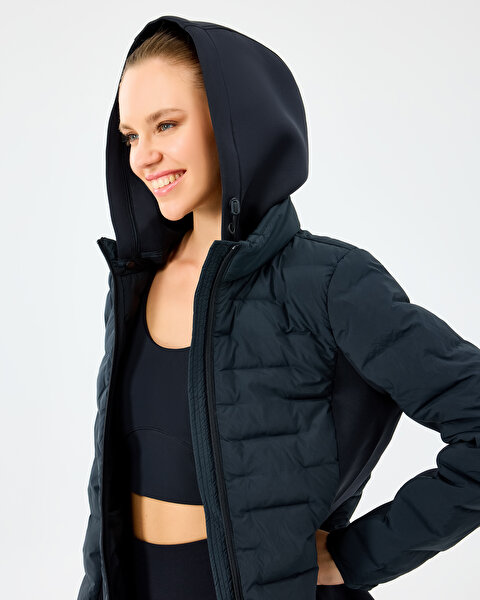 Skechers W Full Zip Jacket Kadın Siyah Mont S242060-3817-5