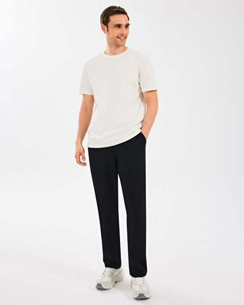 Skechers M Essential Regular Sweatpant