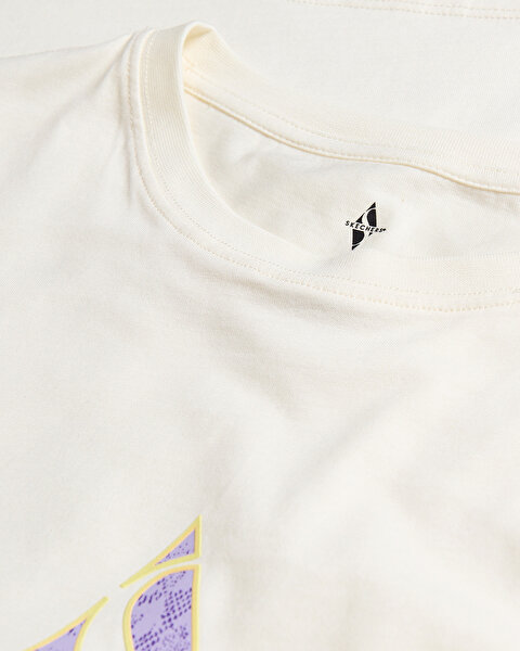 Skechers W Graphic Tee Loose Fit T-shirt Kadın Beyaz Tshirt S2510311-102-2