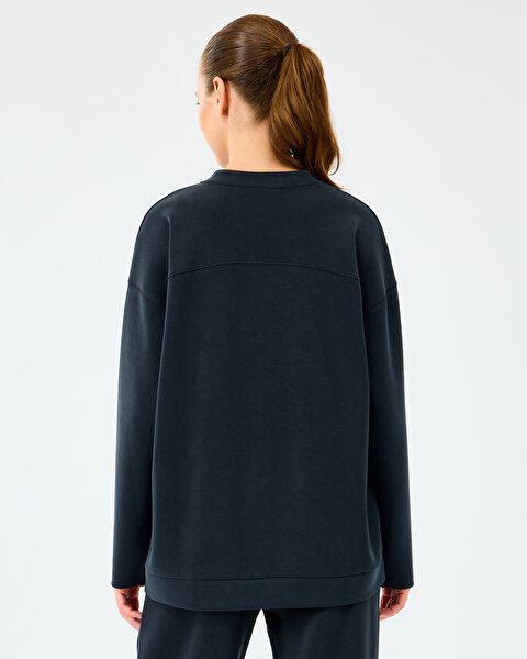 Skechers W Soft Touch V Neck Asymmetric Sweatshirt Kadın Siyah Sweatshirt S2520064-3817-2