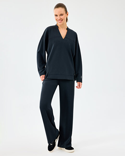 Skechers W Soft Touch V Neck Asymmetric Sweatshirt Kadın Siyah Sweatshirt S2520064-3817-3