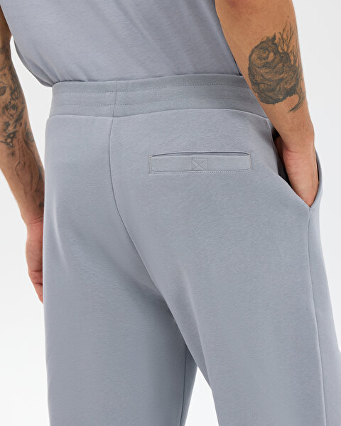 Skechers M Essential Regular Sweatpant Erkek Gri Eşofman Altı S2610007-4256-4