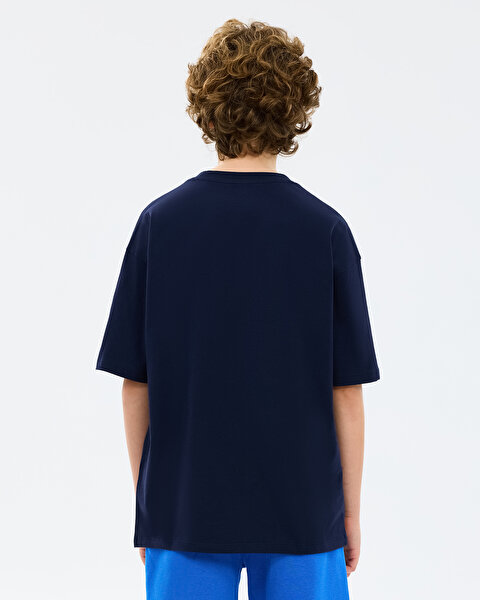 Skechers B Graphic Tee Oversize T-shirt Büyük Erkek Çocuk Lacivert Tshirt SK2610079-3601-4